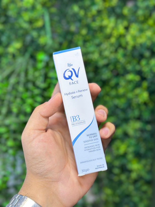 سرم آبرسان و بازسازیکننده کیووی QV